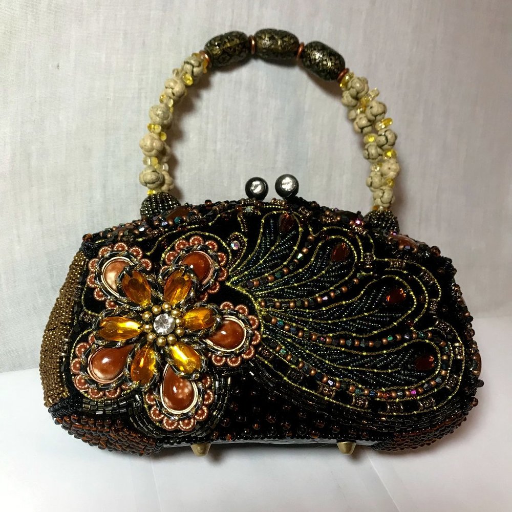 NWOT - Beaded Hand Bag